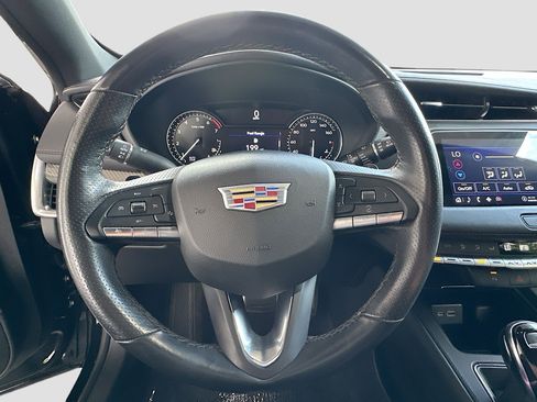 Used 2023 Cadillac XT4 Sport FWD image 11