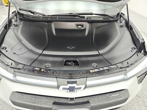 Used 2024 Chevrolet Blazer EV RS AWD/4WD image 16