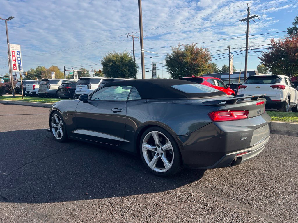 Used 2017 Chevrolet Camaro SS RWD image 4