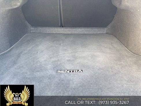 Used 2024 Nissan Sentra SV FWD image 7