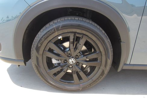 New 2026 Honda HR-V Sport image 3