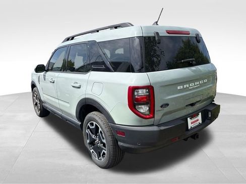 Used 2023 Ford Bronco Sport Outer Banks w/ Tech Package AWD/4WD image 5