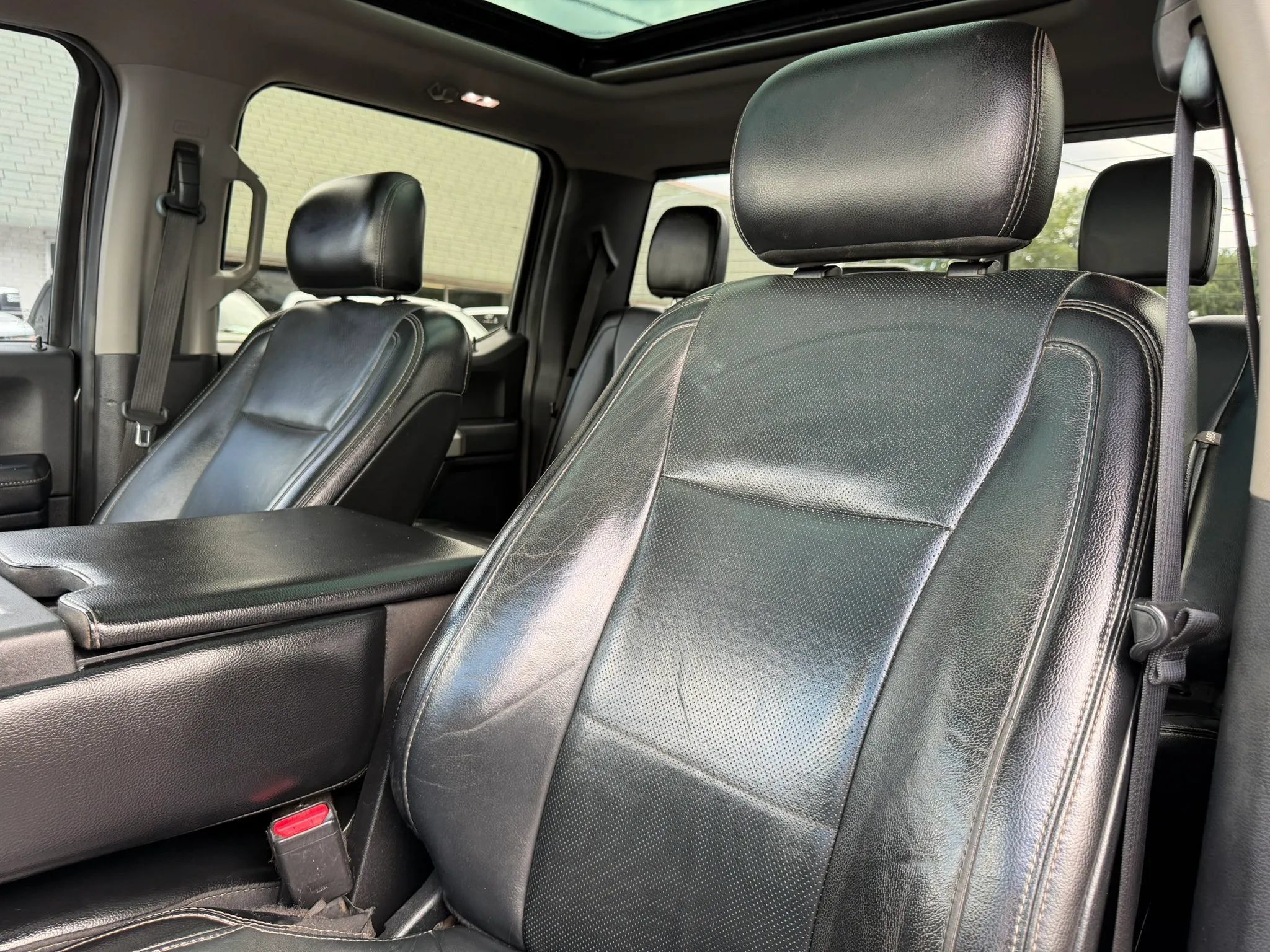 Used 2017 Ford F450 Lariat w/ Lariat Ultimate Package AWD/4WD image 19