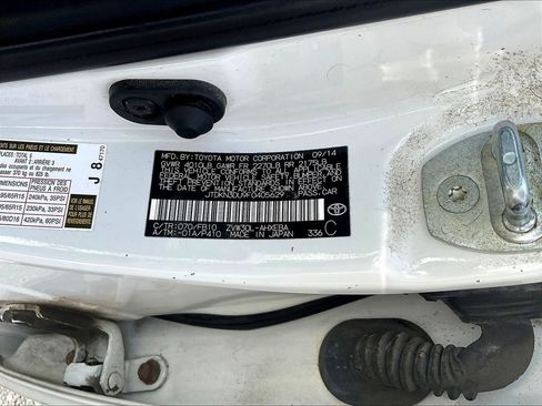 Used 2015 Toyota Prius Two FWD image 19