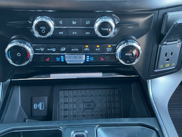 Used 2023 Ford F150 Platinum w/ Equipment Group 701A High AWD/4WD image 35