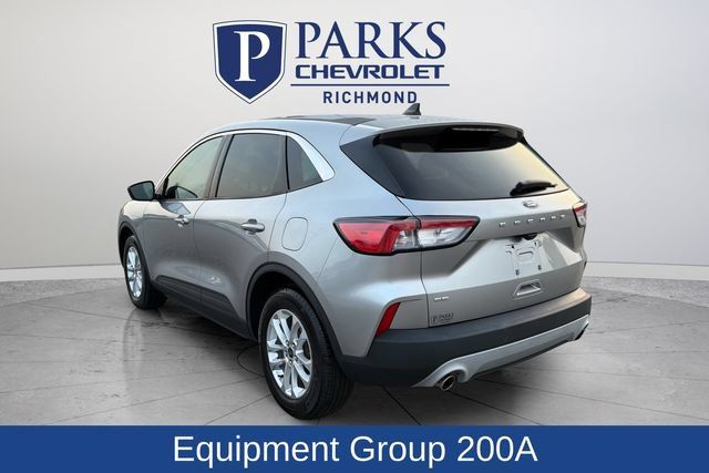 Used 2022 Ford Escape SE FWD image 6