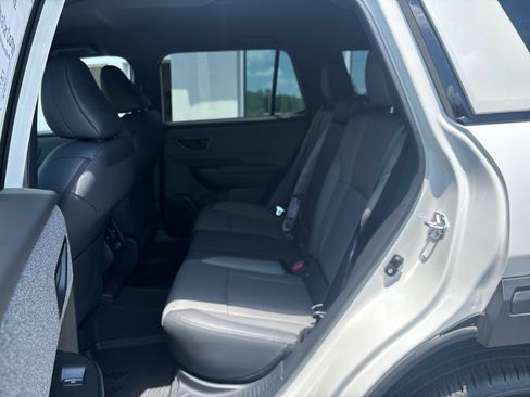 New 2026 Subaru Outback Premium w/ Premium/Limited Package 2 AWD/4WD image 32
