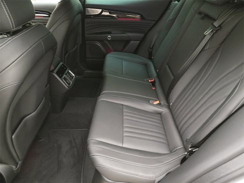 New 2025 Maserati Grecale Modena image 20