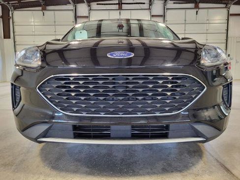 Used 2022 Ford Escape SE image 8