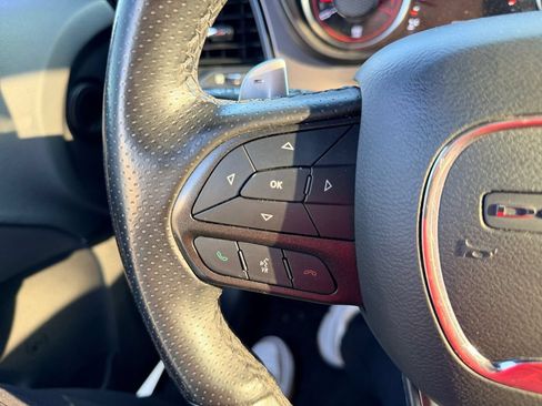 Used 2022 Dodge Challenger R/T RWD image 17