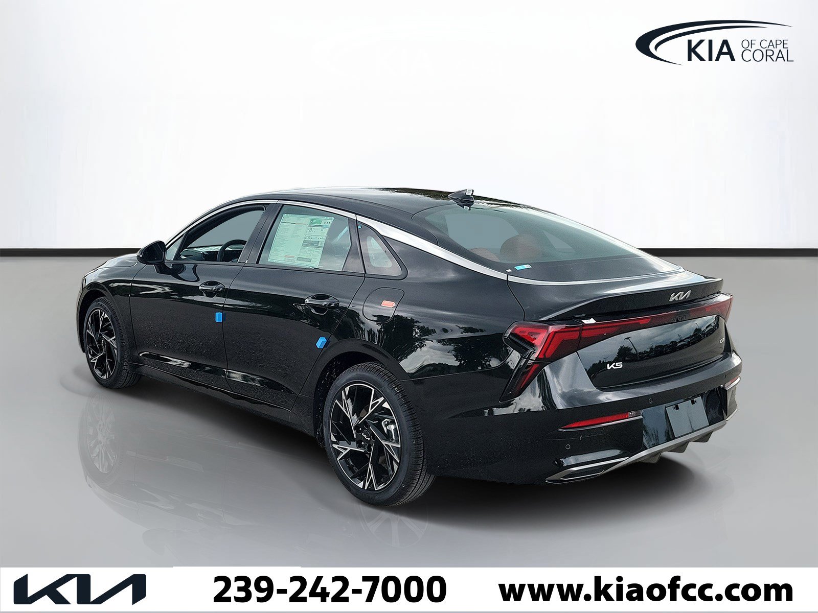 New 2026 Kia K5 GT-Line w/ GT-Line Red Interior Package FWD image 4
