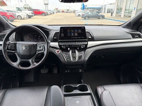 Certified 2025 Honda Odyssey Sport-L image 16