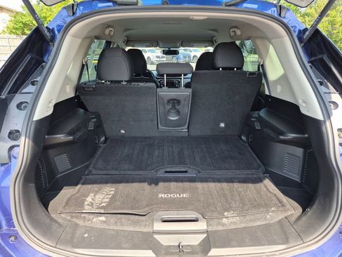 Used 2018 Nissan Rogue S FWD image 23