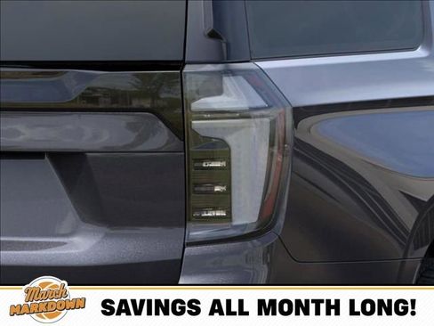 New 2026 Chevrolet Suburban High Country image 11