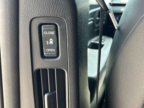 Used 2024 Honda Odyssey EX-L image 20