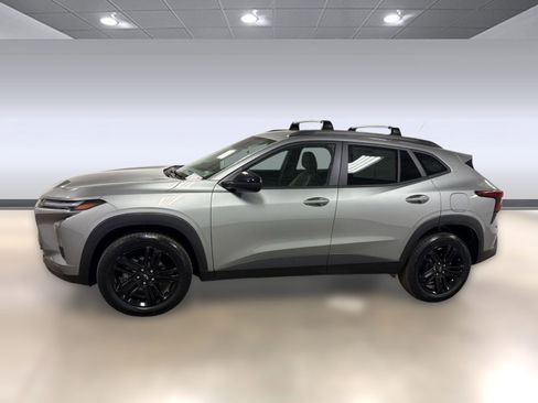 Certified 2024 Chevrolet Trax ACTIV w/ Driver Confidence Package image 2