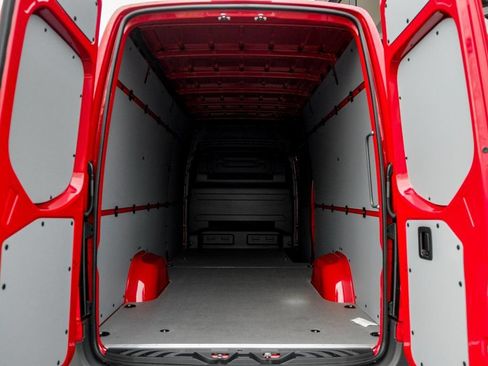 Used 2026 Mercedes-Benz Sprinter 2500 image 11