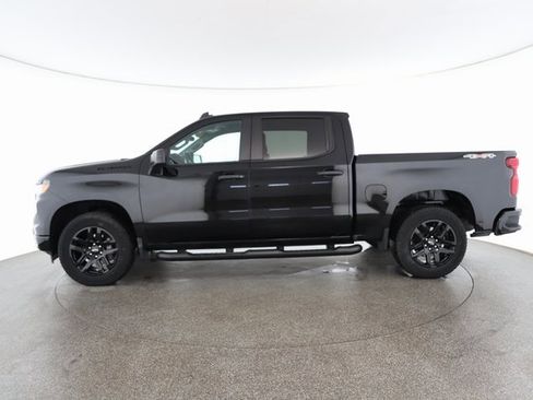 Used 2023 Chevrolet Silverado 1500 Custom w/ Rally Edition image 6