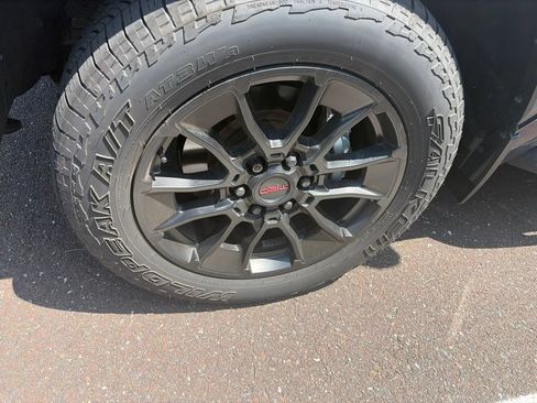 Used 2025 Toyota Tundra Limited w/ TRD Off-Road Package AWD/4WD image 4