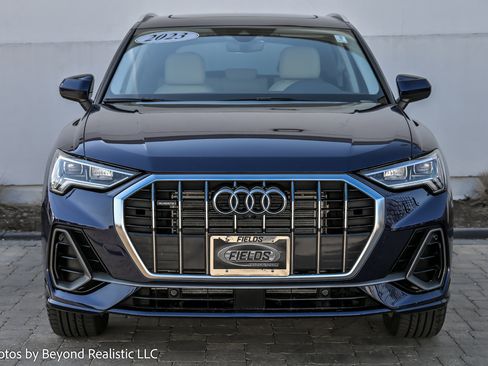 Used 2023 Audi Q3 2.0T Premium Plus image 2