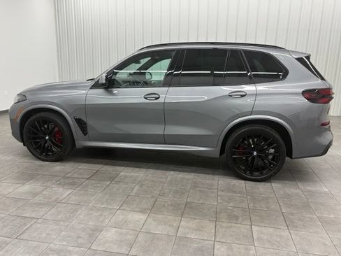 Used 2024 BMW X5 xDrive40i w/ M Sport Package AWD/4WD image 6