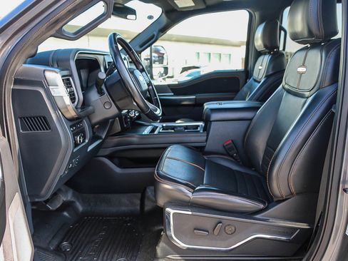 Used 2024 Ford F350 Platinum image 17