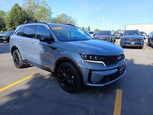 Certified 2023 Kia Sorento SX AWD/4WD image 1