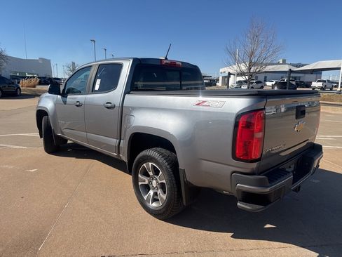 Used 2020 Chevrolet Colorado Z71 image 4
