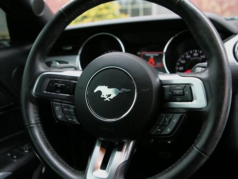 Used 2017 Ford Mustang GT Premium w/ GT Performance Package image 25