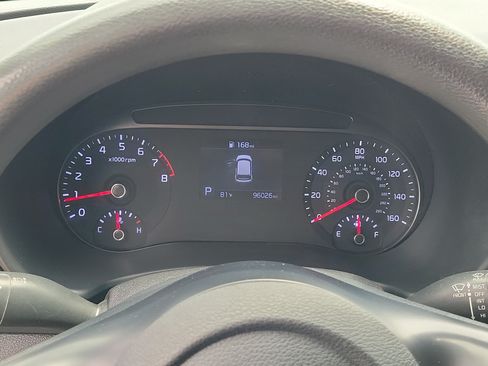 Used 2020 Kia Soul LX FWD image 24