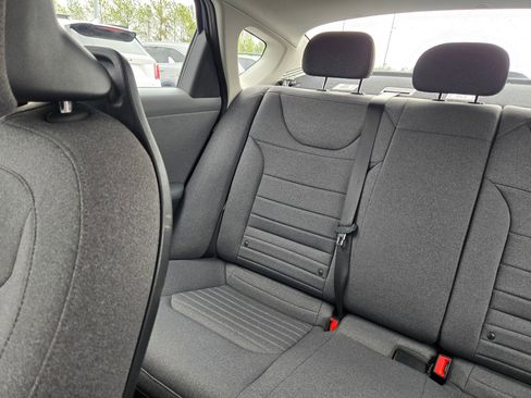 Used 2025 Kia K4 EX image 12