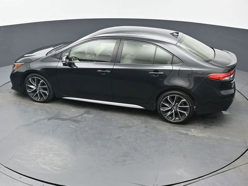 Certified 2021 Toyota Corolla SE w/ Carpet Mat Package (TMS) FWD image 32
