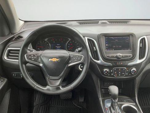 Certified 2024 Chevrolet Equinox LT FWD image 13