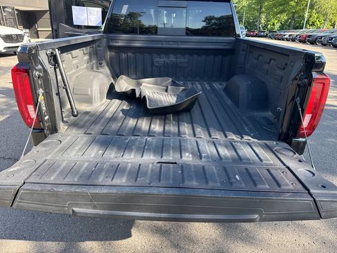 Used 2023 GMC Sierra 1500 SLT w/ SLT Premium Package AWD/4WD image 26