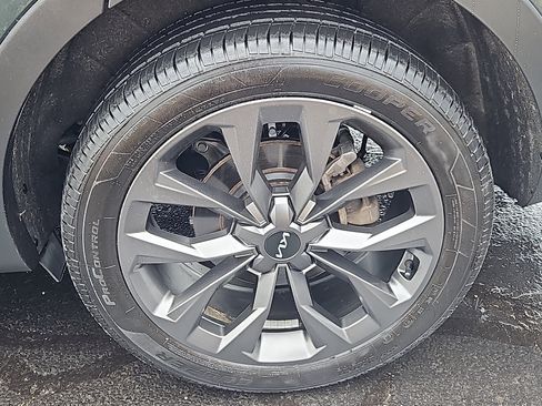 Used 2022 Kia Sorento SX Prestige w/ Rust Color Package image 30