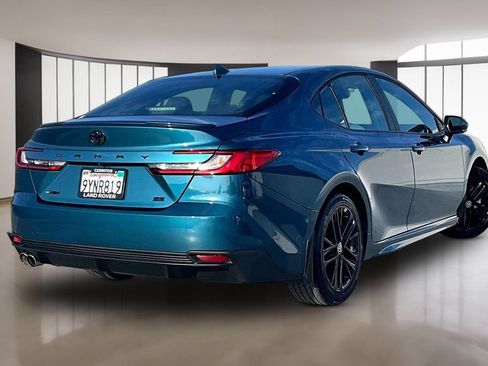 Used 2026 Toyota Camry SE w/ Multimedia Upgrade Package FWD image 6