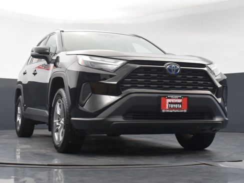 Used 2023 Toyota RAV4 XLE w/ XLE Grade Weather Package AWD/4WD image 29