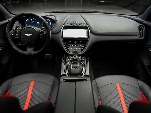 Used 2024 Aston Martin DBX 707 AWD/4WD image 41