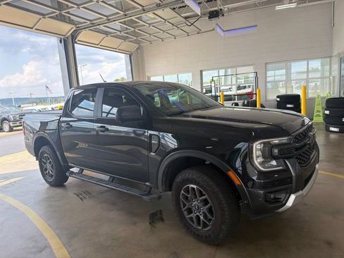 Used 2024 Ford Ranger XLT w/ Technology Package AWD/4WD image 3