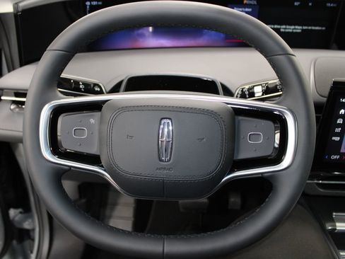 New 2026 Lincoln Nautilus Premier AWD/4WD image 34