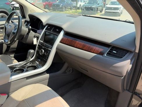 Used 2013 Ford Edge Limited AWD/4WD image 11