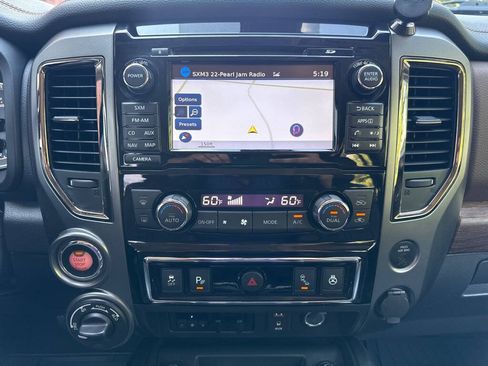Used 2017 Nissan Titan Platinum Reserve AWD/4WD image 18