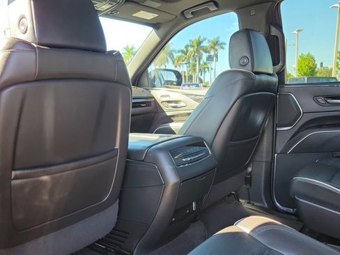 Used 2022 Cadillac Escalade Sport w/ Touring Package image 16