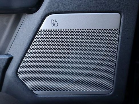 Used 2025 Ford F150 Platinum image 26