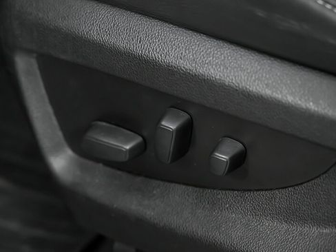 Used 2020 GMC Yukon Denali image 27