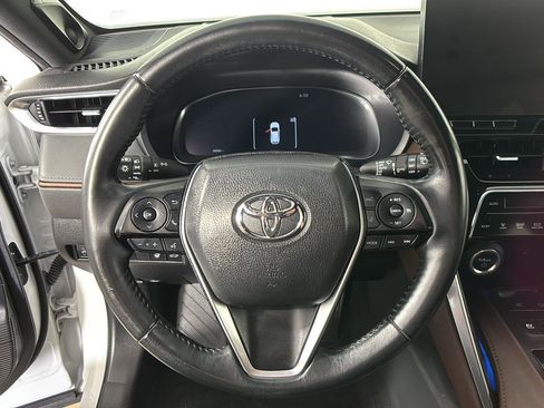 Used 2024 Toyota Venza Limited AWD/4WD image 29