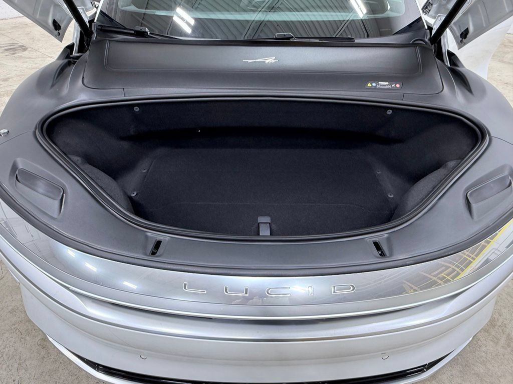Used 2024 Lucid Air Touring AWD/4WD image 50
