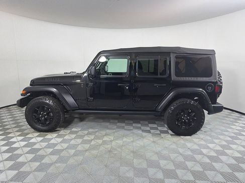 Used 2021 Jeep Wrangler Unlimited Sport AWD/4WD image 8