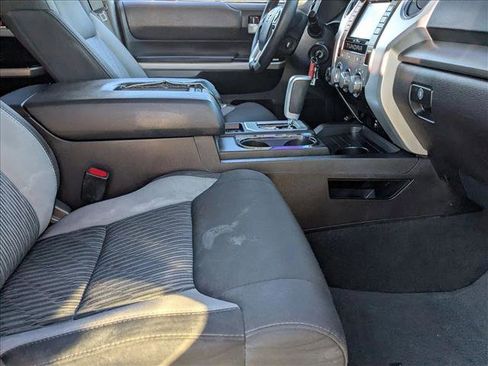 Used 2016 Toyota Tundra SR5 w/ SR5 Upgrade Package image 19
