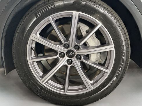 Used 2023 Audi Q5 e Prestige w/ Prestige Package AWD/4WD image 11